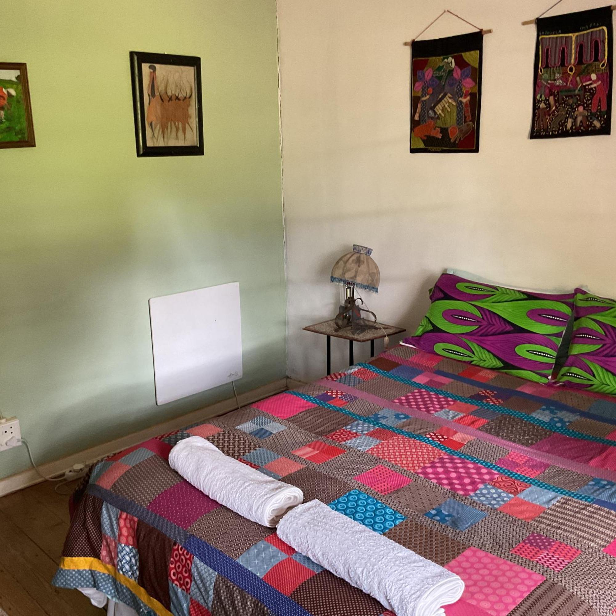 بيت شباب Karma Backpackers Kestell المظهر الخارجي الصورة